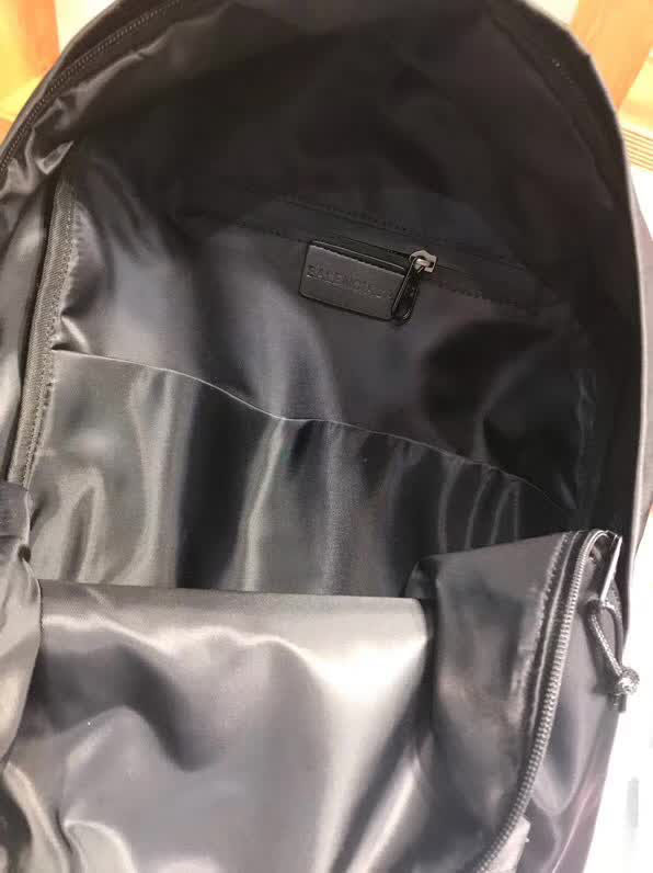 BALENCIAG巴黎世家 新款帆布 雙肩包 專櫃限量上市 高端時尚 男女同款  BL1169